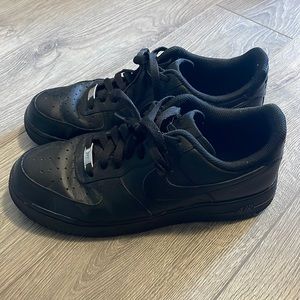 Black Airforce Size 9